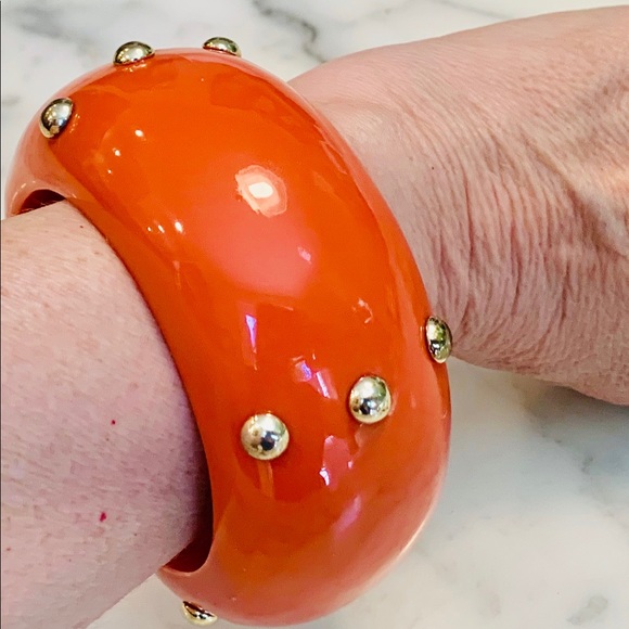 Kenneth Jay Lane orange bracelet - Picture 2 of 3